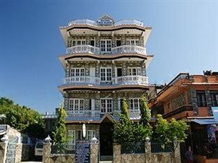 Hotel Blue Heaven Pokhara Buitenkant foto